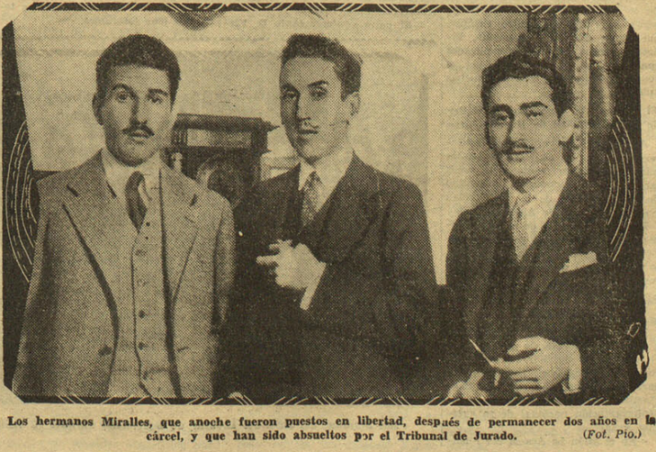 Los tres hermanos Miralles tras su puesta en libertad.